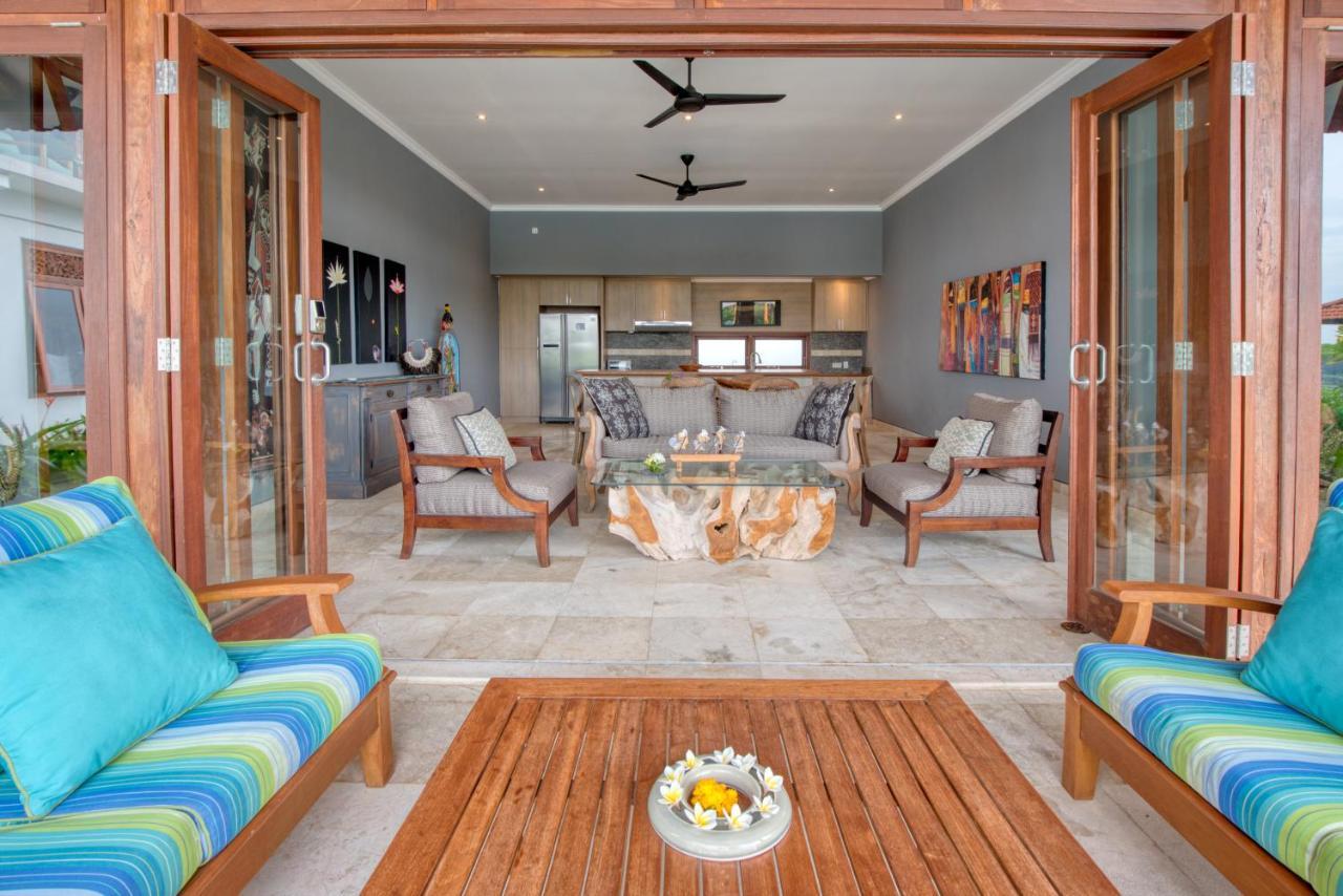 Wake In Paradise And Luxury Lebah Villas 乌布 外观 照片