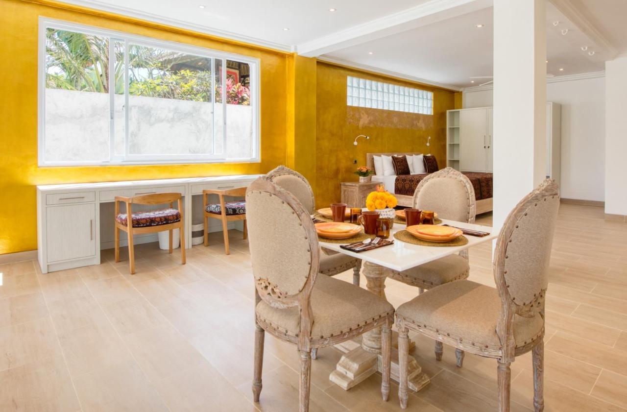 Wake In Paradise And Luxury Lebah Villas 乌布 外观 照片